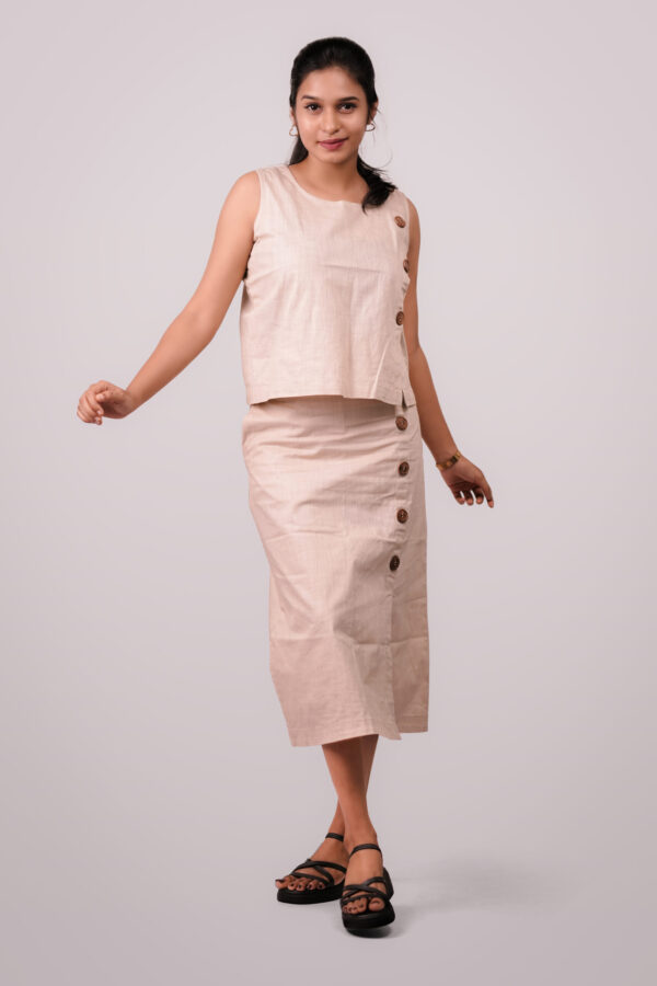 Linen Classic Top And Midi Skirt. - Image 5