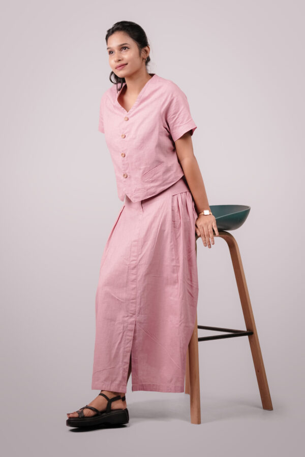 Linen Waistcoat With Pleated Skirt. - Image 4